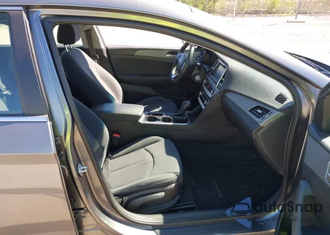 2019 Hyundai Sonata Se z USA, uszkodzony, nr VIN 5NPE24AF6KH734349